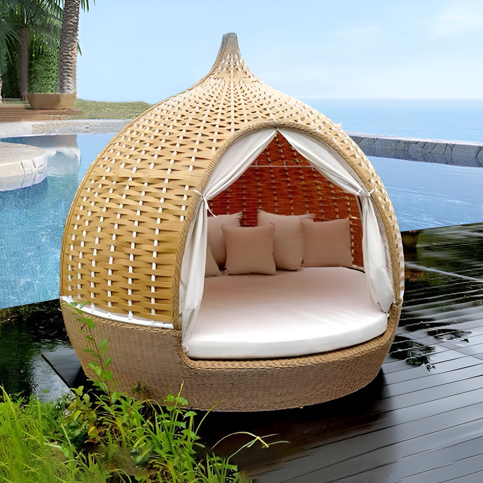 TC004 Round Shape Outdoor Rattan Wicker Daybed Wholesales